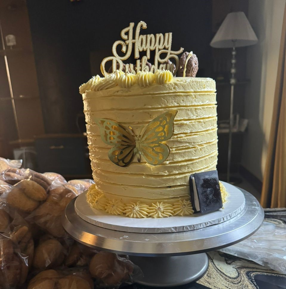 Birthday cakes special